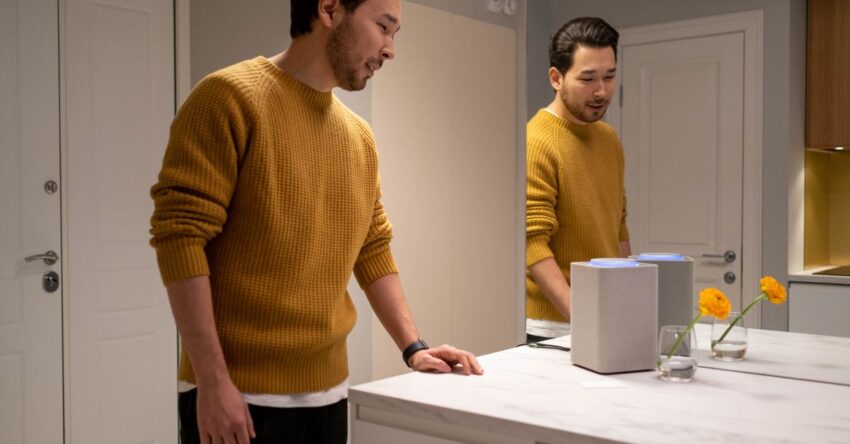 AI‑Driven Personal Assistants: From Smart Speakers to Contextual Life Coaches